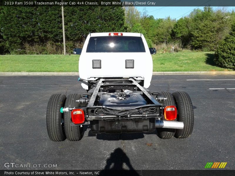 Bright White / Black/Diesel Gray 2019 Ram 3500 Tradesman Regular Cab 4x4 Chassis