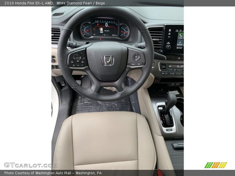 White Diamond Pearl / Beige 2019 Honda Pilot EX-L AWD