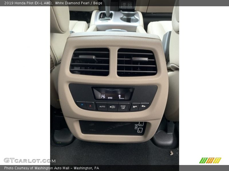 White Diamond Pearl / Beige 2019 Honda Pilot EX-L AWD