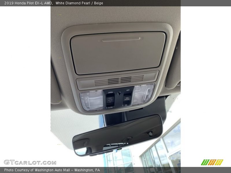 White Diamond Pearl / Beige 2019 Honda Pilot EX-L AWD