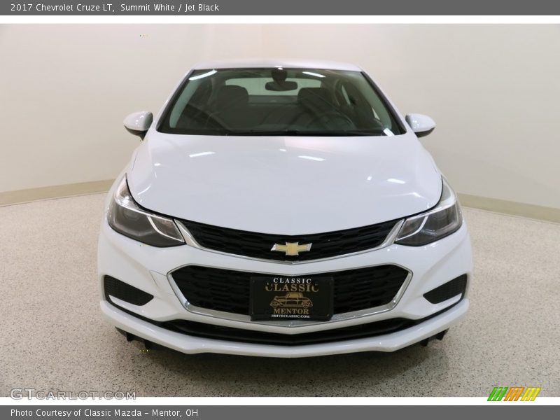 Summit White / Jet Black 2017 Chevrolet Cruze LT