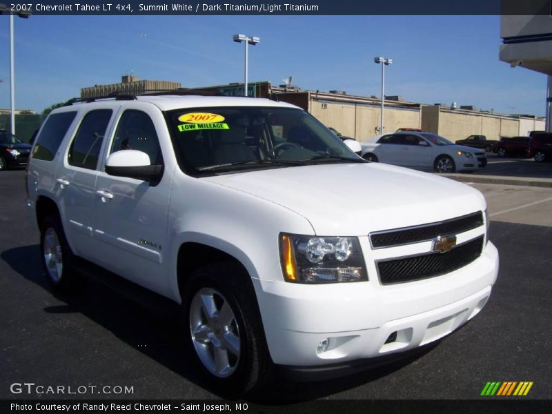 Summit White / Dark Titanium/Light Titanium 2007 Chevrolet Tahoe LT 4x4