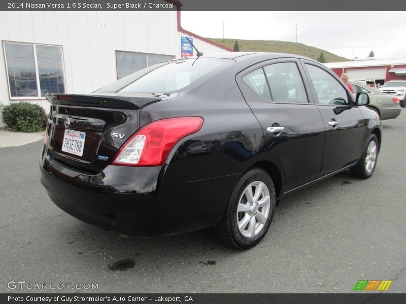 Super Black / Charcoal 2014 Nissan Versa 1.6 S Sedan