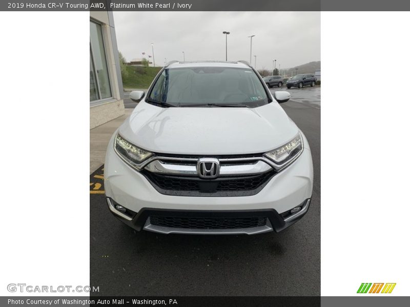 Platinum White Pearl / Ivory 2019 Honda CR-V Touring AWD