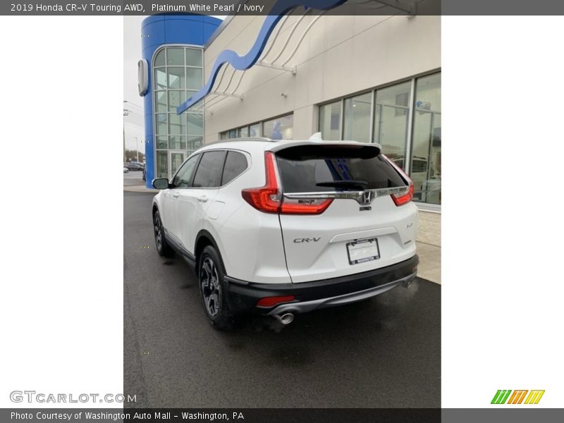 Platinum White Pearl / Ivory 2019 Honda CR-V Touring AWD
