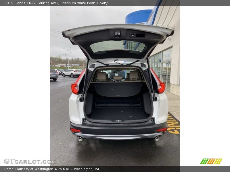 Platinum White Pearl / Ivory 2019 Honda CR-V Touring AWD
