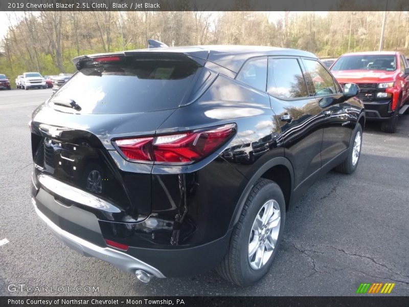 Black / Jet Black 2019 Chevrolet Blazer 2.5L Cloth