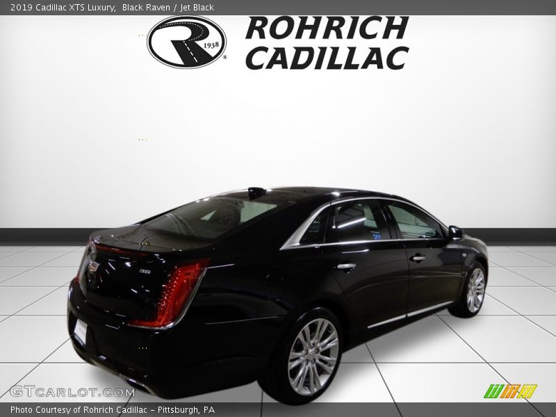 Black Raven / Jet Black 2019 Cadillac XTS Luxury