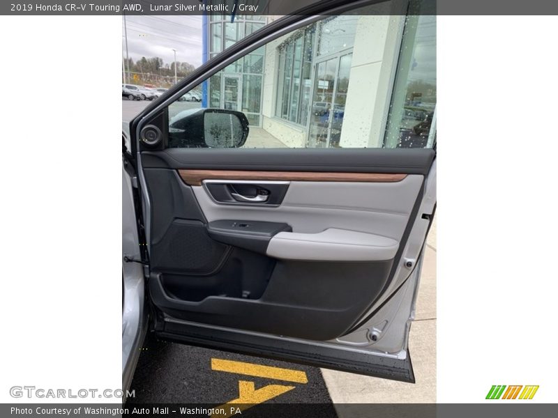 Lunar Silver Metallic / Gray 2019 Honda CR-V Touring AWD