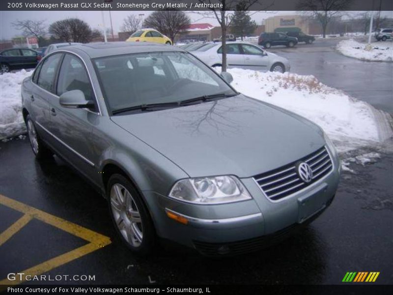 Stonehenge Grey Metallic / Anthracite 2005 Volkswagen Passat GLX Sedan