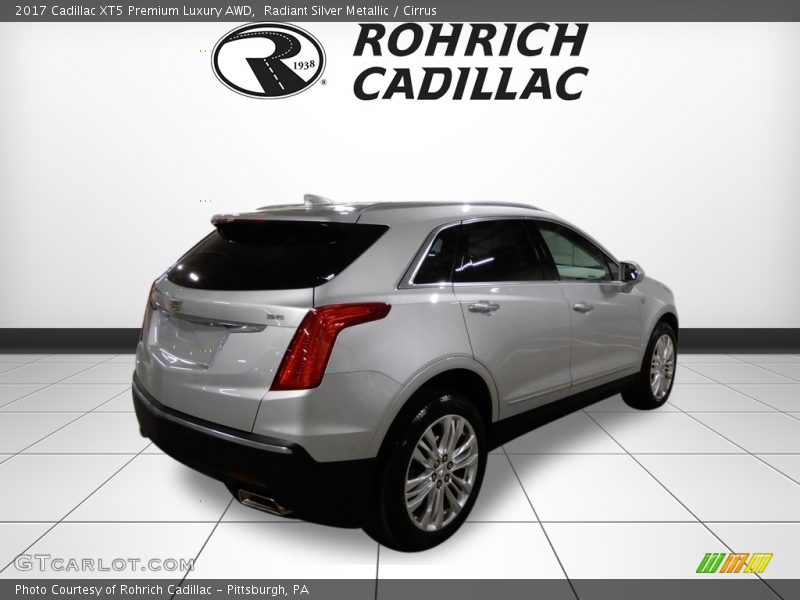 Radiant Silver Metallic / Cirrus 2017 Cadillac XT5 Premium Luxury AWD