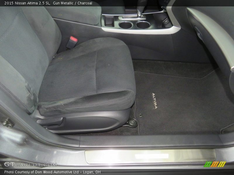 Gun Metallic / Charcoal 2015 Nissan Altima 2.5 SL