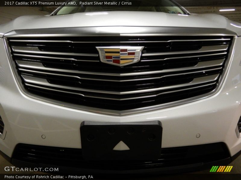 Radiant Silver Metallic / Cirrus 2017 Cadillac XT5 Premium Luxury AWD