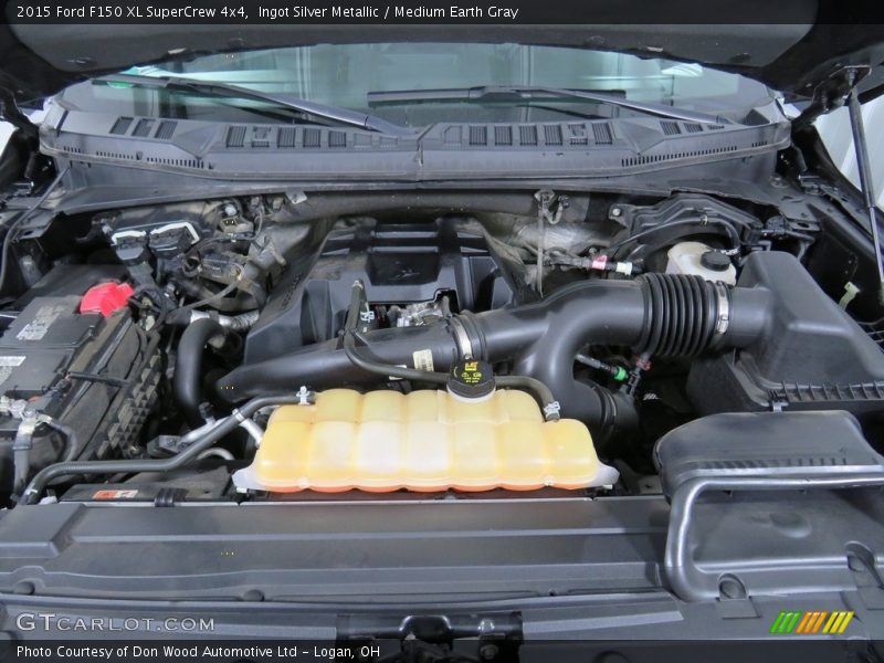Ingot Silver Metallic / Medium Earth Gray 2015 Ford F150 XL SuperCrew 4x4