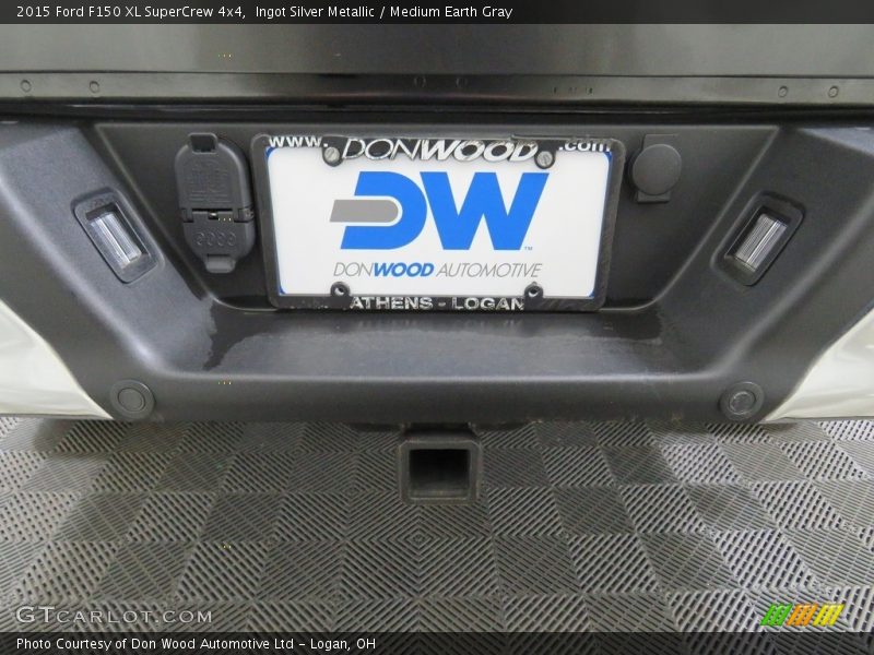 Ingot Silver Metallic / Medium Earth Gray 2015 Ford F150 XL SuperCrew 4x4