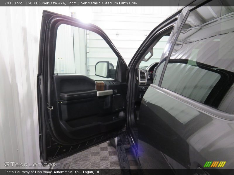 Ingot Silver Metallic / Medium Earth Gray 2015 Ford F150 XL SuperCrew 4x4