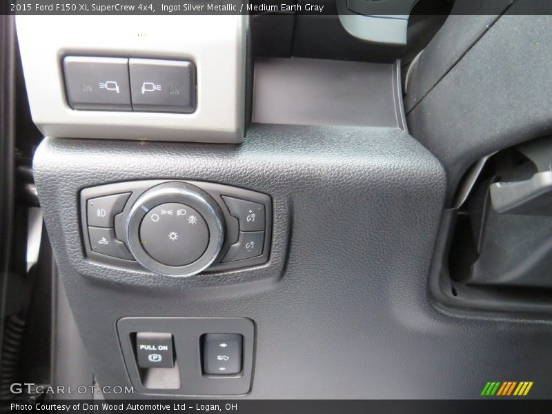 Ingot Silver Metallic / Medium Earth Gray 2015 Ford F150 XL SuperCrew 4x4