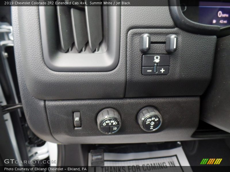 Controls of 2019 Colorado ZR2 Extended Cab 4x4