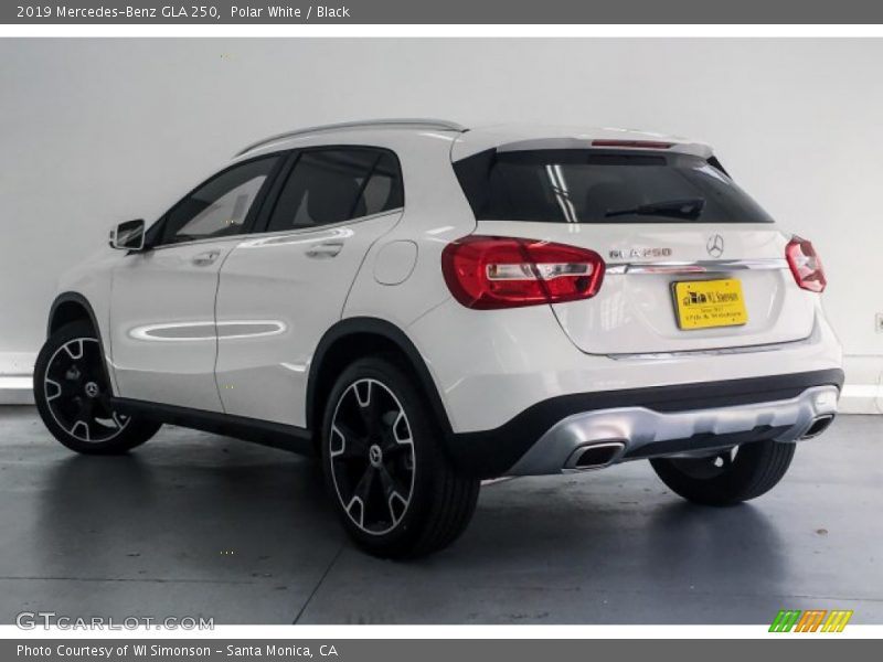 Polar White / Black 2019 Mercedes-Benz GLA 250