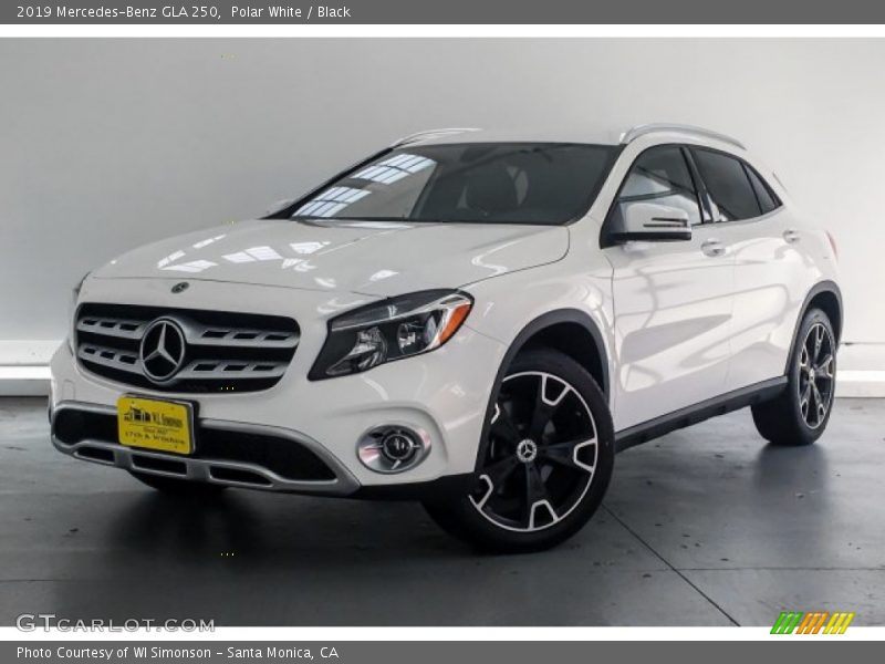 Polar White / Black 2019 Mercedes-Benz GLA 250