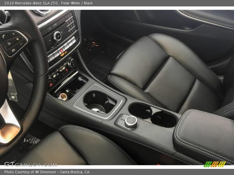 Polar White / Black 2019 Mercedes-Benz GLA 250