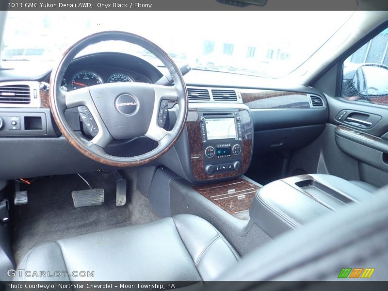 Onyx Black / Ebony 2013 GMC Yukon Denali AWD