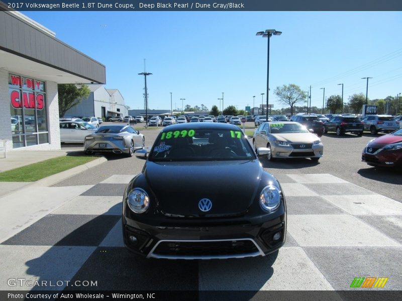 Deep Black Pearl / Dune Gray/Black 2017 Volkswagen Beetle 1.8T Dune Coupe