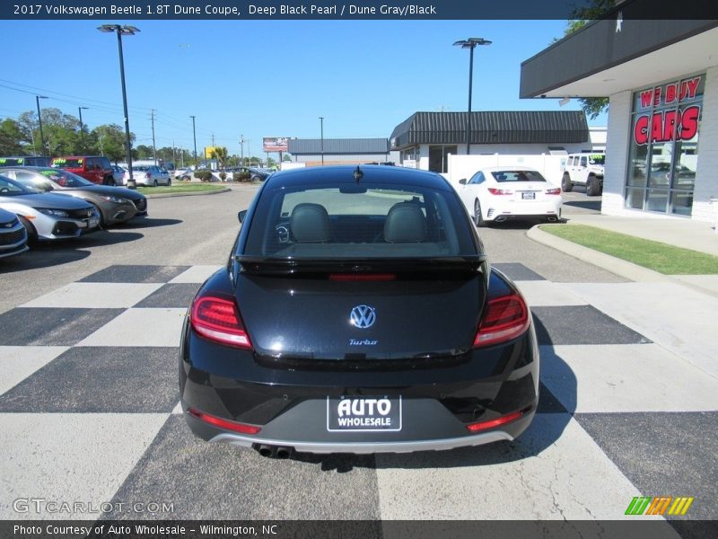 Deep Black Pearl / Dune Gray/Black 2017 Volkswagen Beetle 1.8T Dune Coupe