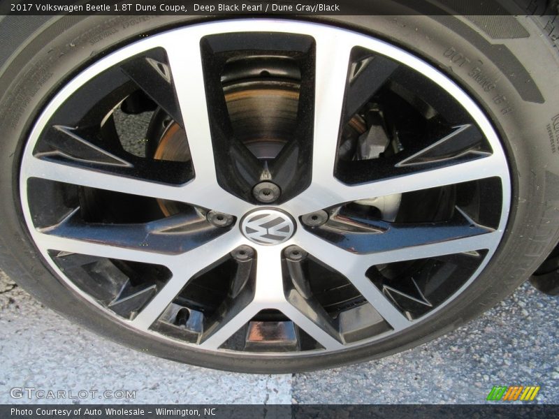 Deep Black Pearl / Dune Gray/Black 2017 Volkswagen Beetle 1.8T Dune Coupe