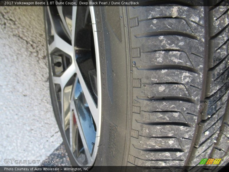 Deep Black Pearl / Dune Gray/Black 2017 Volkswagen Beetle 1.8T Dune Coupe