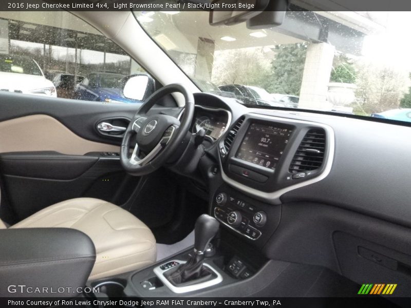 Light Brownstone Pearl / Black/Light Frost Beige 2016 Jeep Cherokee Limited 4x4
