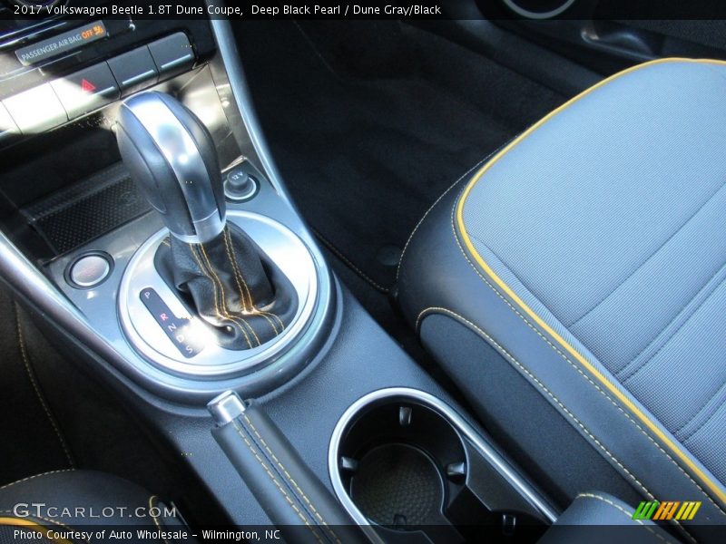 Deep Black Pearl / Dune Gray/Black 2017 Volkswagen Beetle 1.8T Dune Coupe