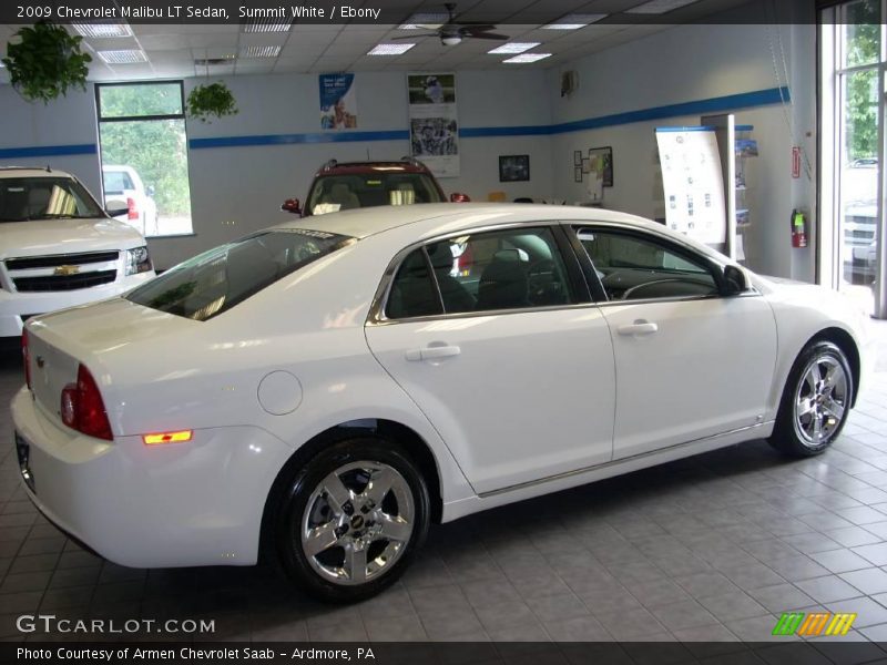 Summit White / Ebony 2009 Chevrolet Malibu LT Sedan