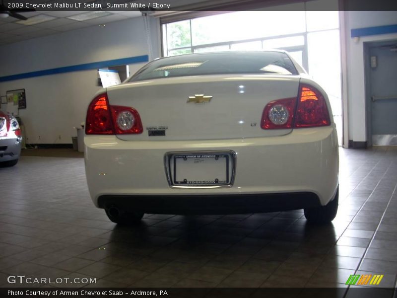 Summit White / Ebony 2009 Chevrolet Malibu LT Sedan