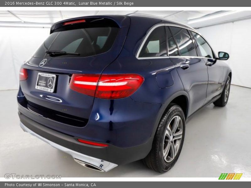 Lunar Blue Metallic / Silk Beige 2016 Mercedes-Benz GLC 300 4Matic