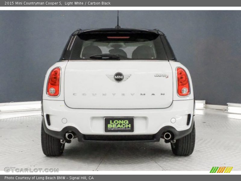 Light White / Carbon Black 2015 Mini Countryman Cooper S