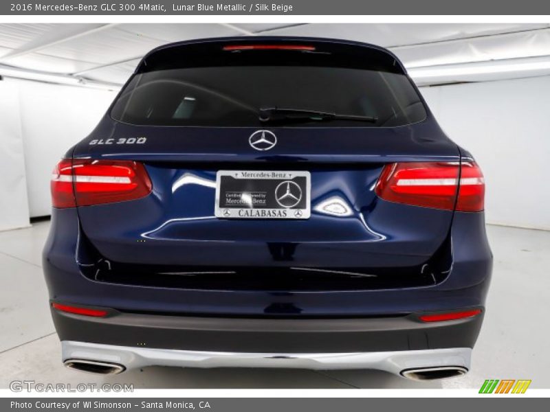 Lunar Blue Metallic / Silk Beige 2016 Mercedes-Benz GLC 300 4Matic