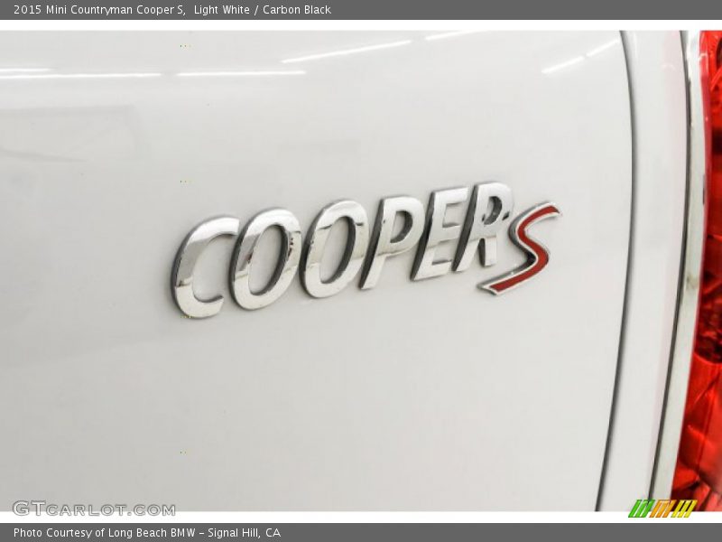 Light White / Carbon Black 2015 Mini Countryman Cooper S