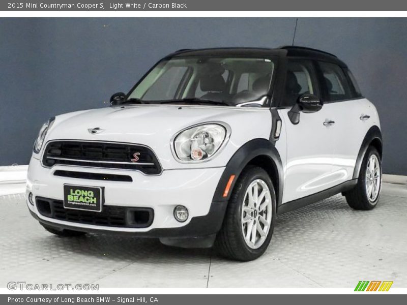 Light White / Carbon Black 2015 Mini Countryman Cooper S