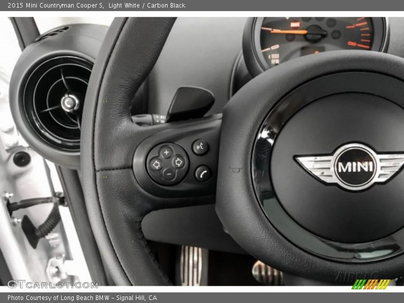 Light White / Carbon Black 2015 Mini Countryman Cooper S
