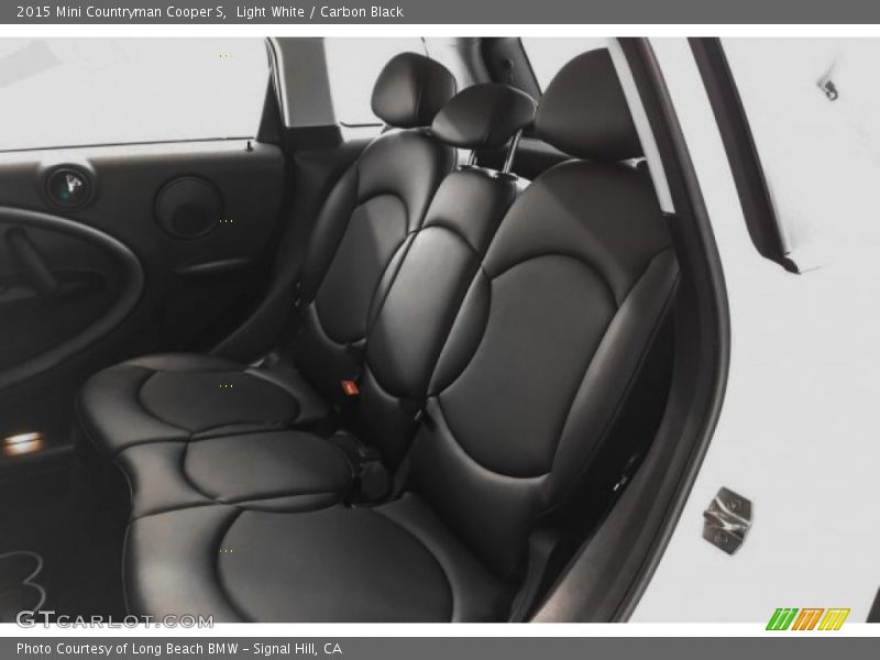 Light White / Carbon Black 2015 Mini Countryman Cooper S