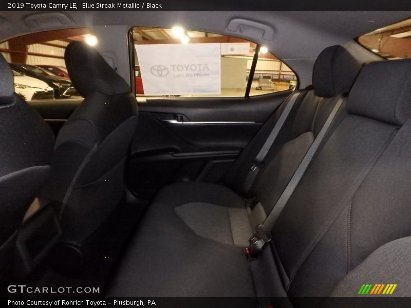 Blue Streak Metallic / Black 2019 Toyota Camry LE