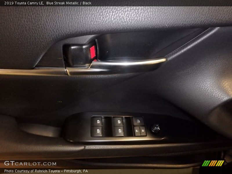 Blue Streak Metallic / Black 2019 Toyota Camry LE