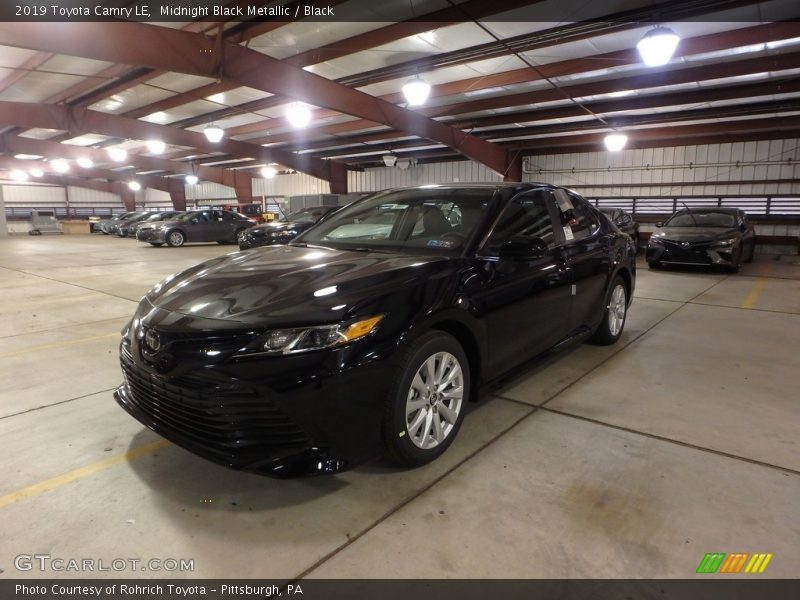 Midnight Black Metallic / Black 2019 Toyota Camry LE