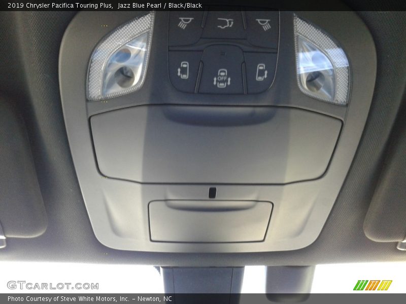 Jazz Blue Pearl / Black/Black 2019 Chrysler Pacifica Touring Plus
