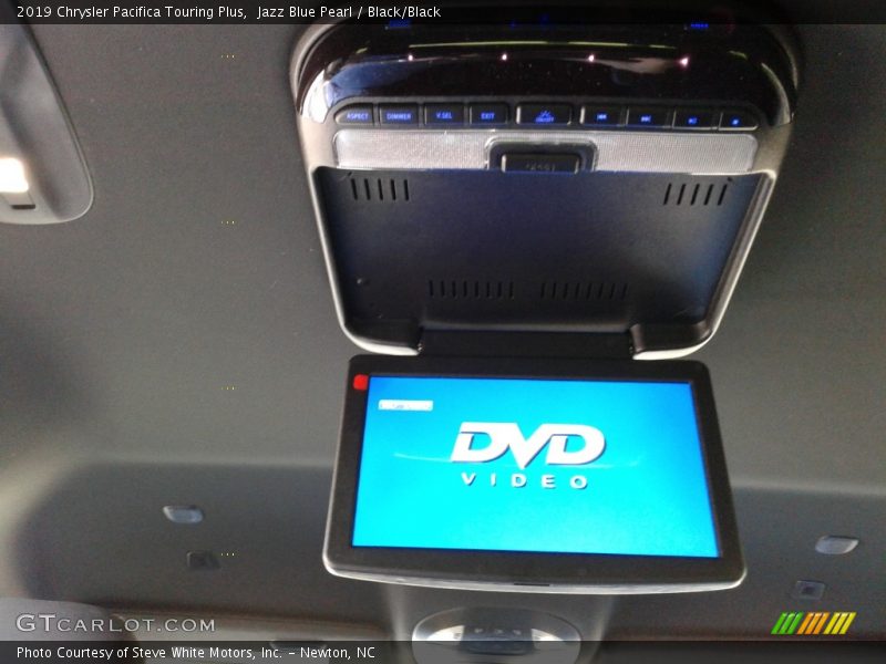 Jazz Blue Pearl / Black/Black 2019 Chrysler Pacifica Touring Plus