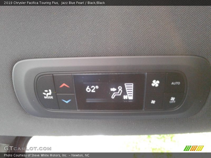 Jazz Blue Pearl / Black/Black 2019 Chrysler Pacifica Touring Plus