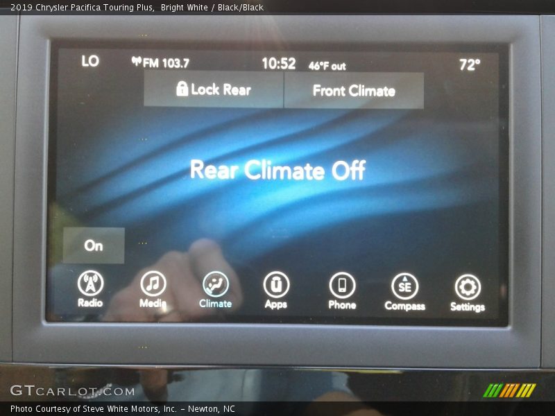 Bright White / Black/Black 2019 Chrysler Pacifica Touring Plus