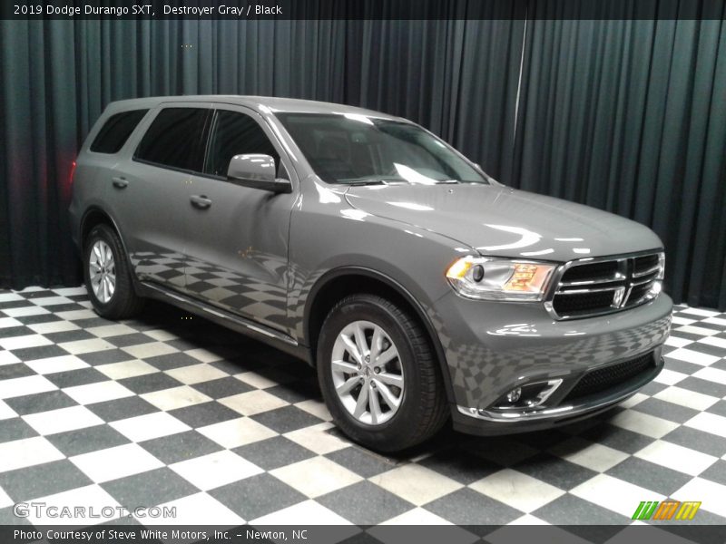 Destroyer Gray / Black 2019 Dodge Durango SXT