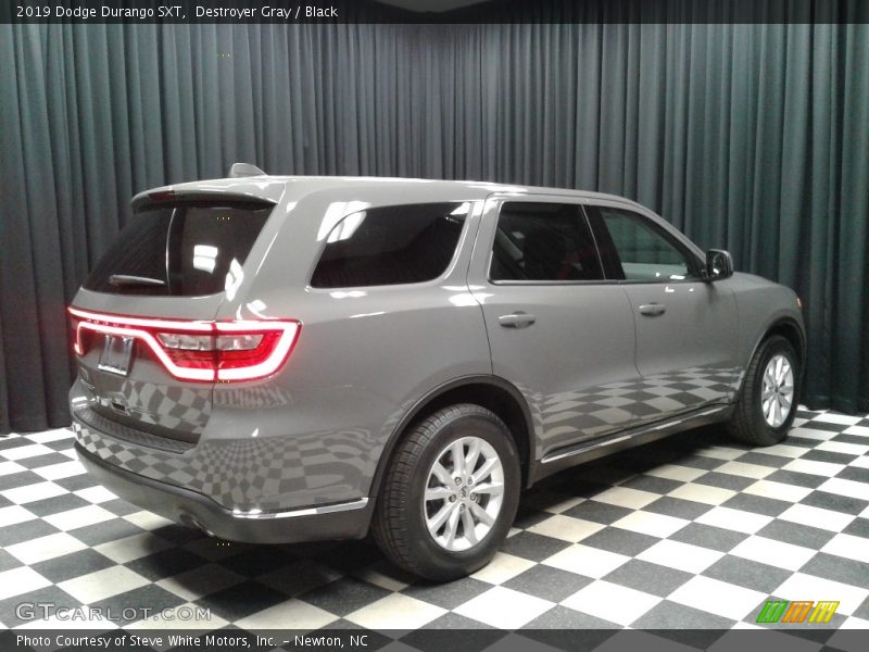 Destroyer Gray / Black 2019 Dodge Durango SXT